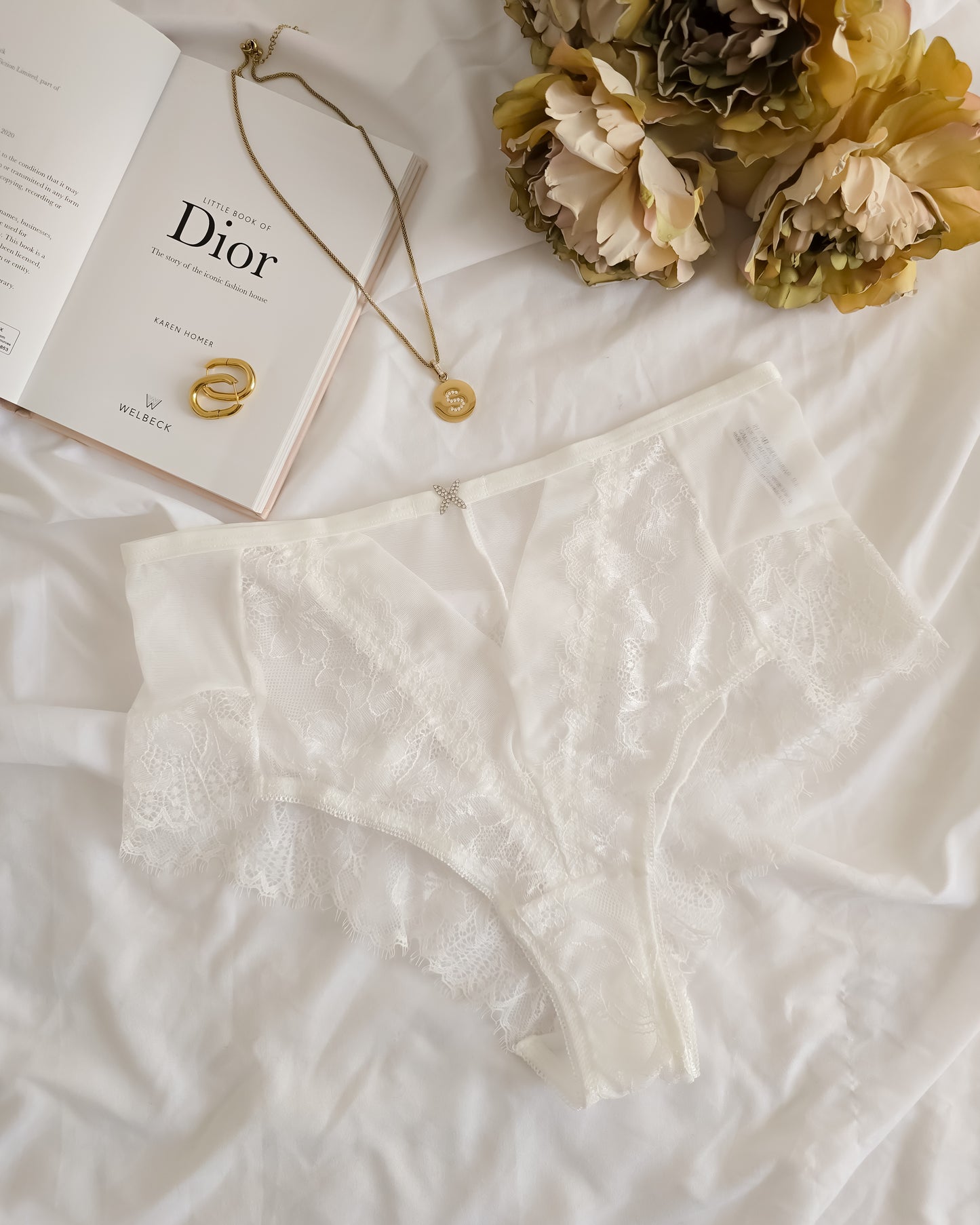 CUECA MARGARIDA WHITE