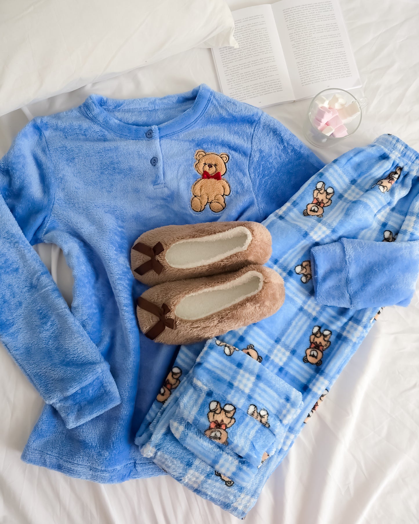 PIJAMA COZY BLUE + OFERTA PANTUFAS