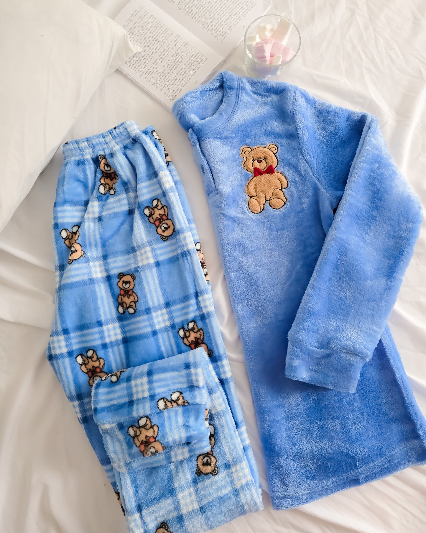 PIJAMA COZY BLUE + OFERTA PANTUFAS
