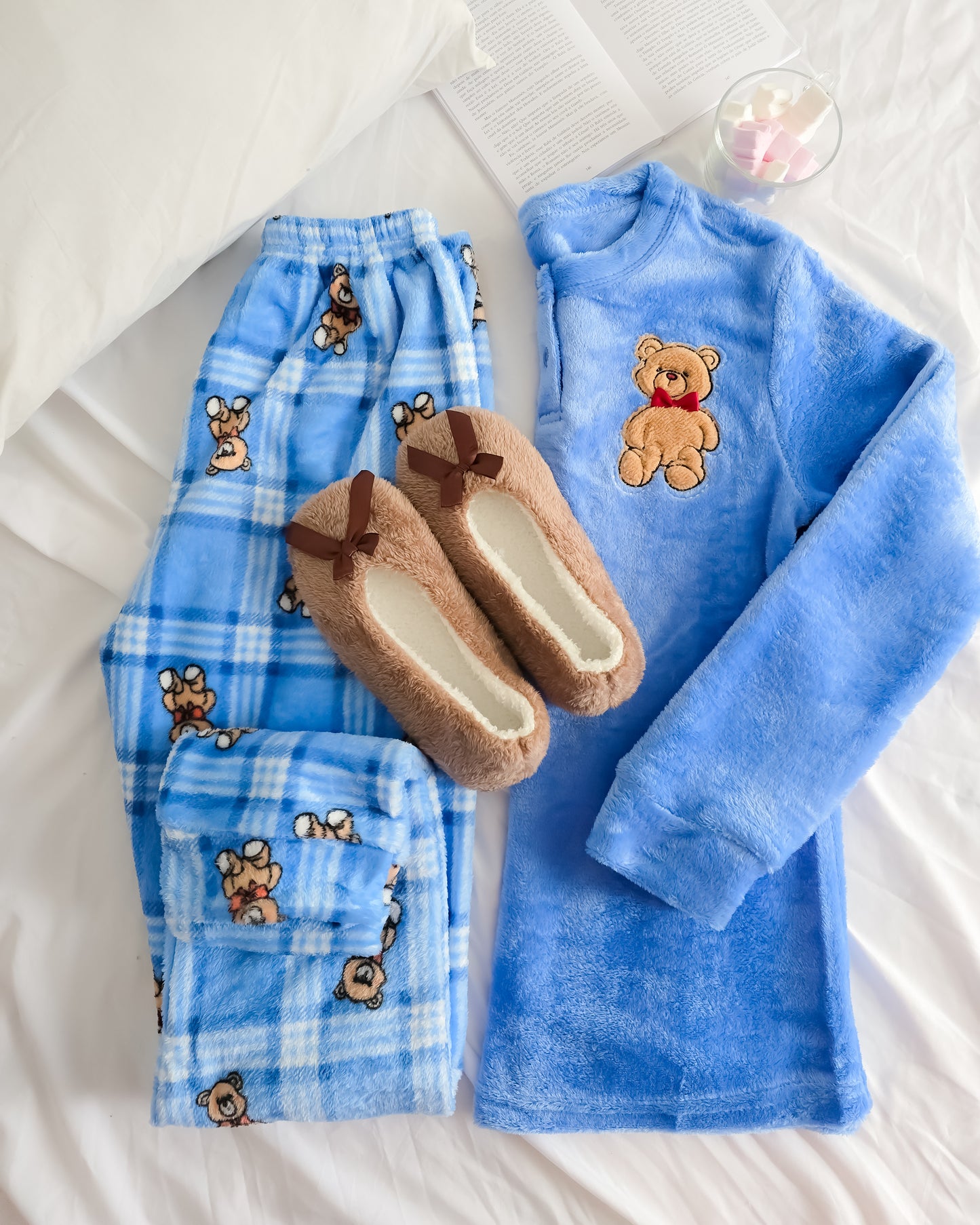 PIJAMA COZY BLUE + OFERTA PANTUFAS