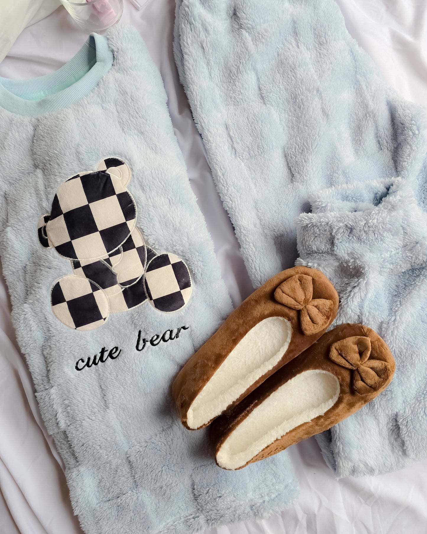 PIJAMA FLUFFY BLUE + OFERTA PANTUFAS