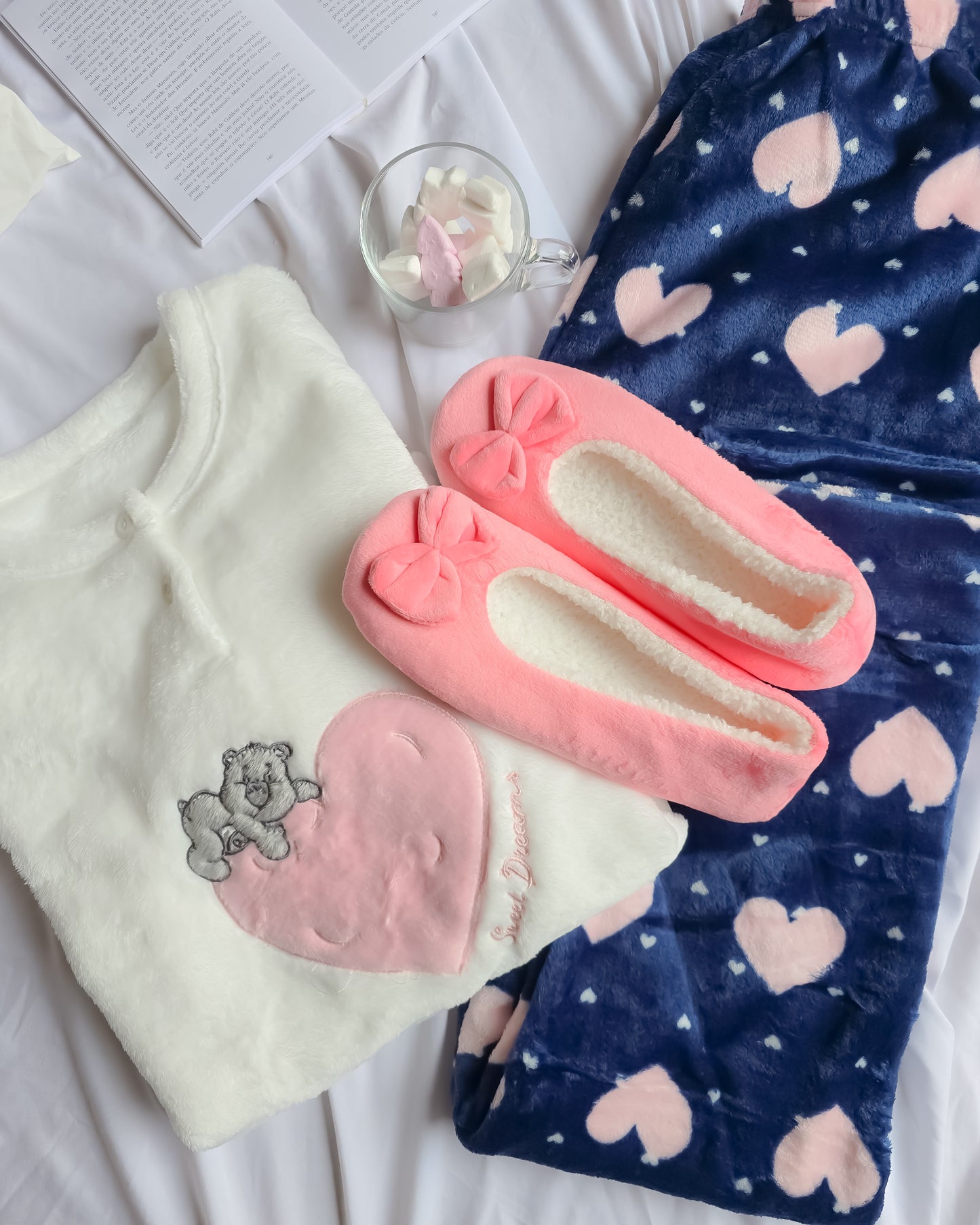 PIJAMA EVE WHITE + OFERTA PANTUFAS