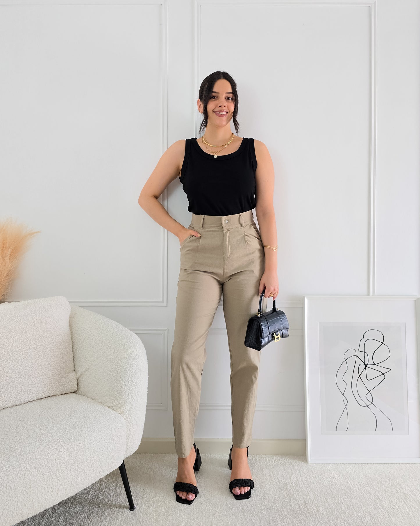 TOP BASIC BLACK