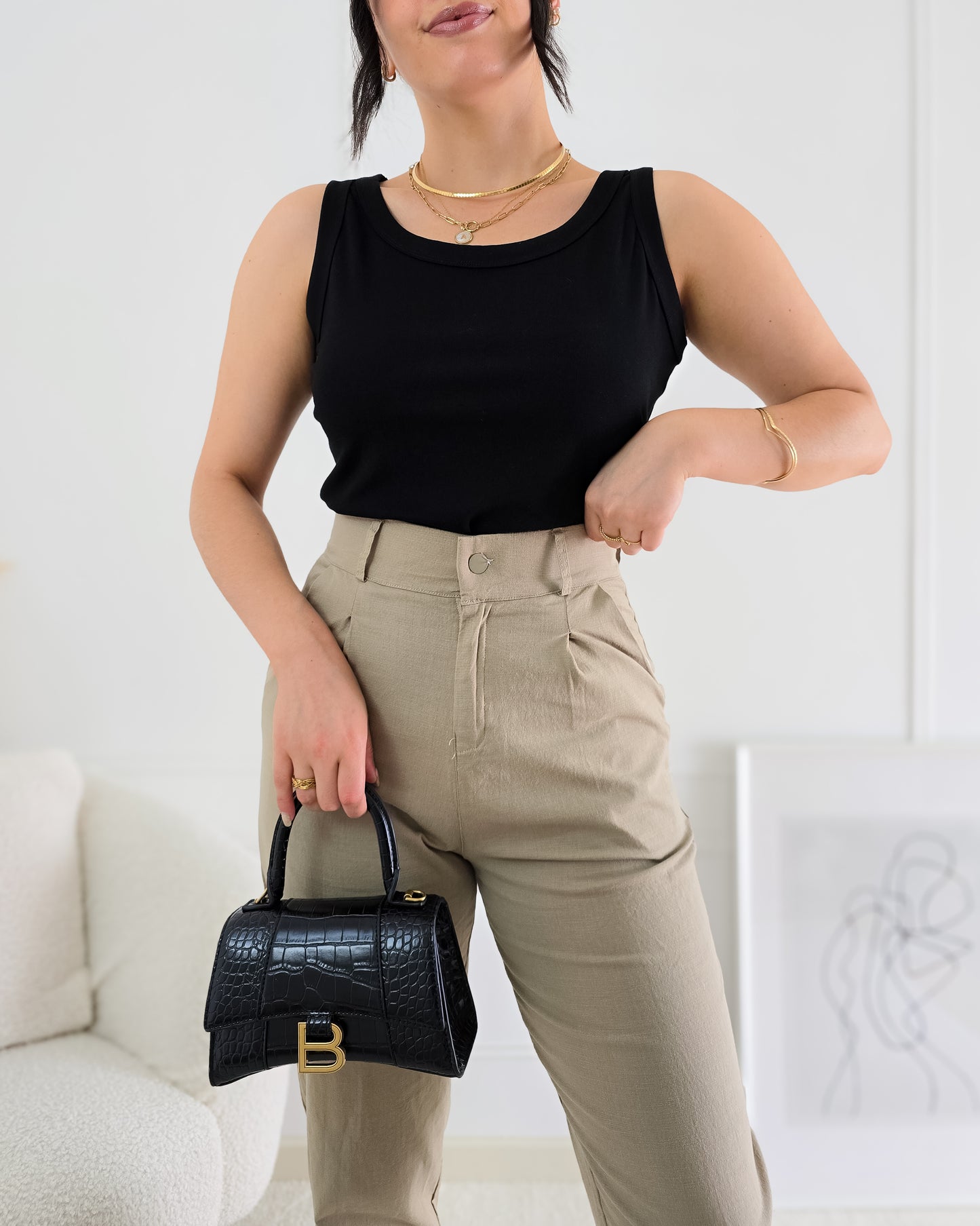 TOP BASIC BLACK
