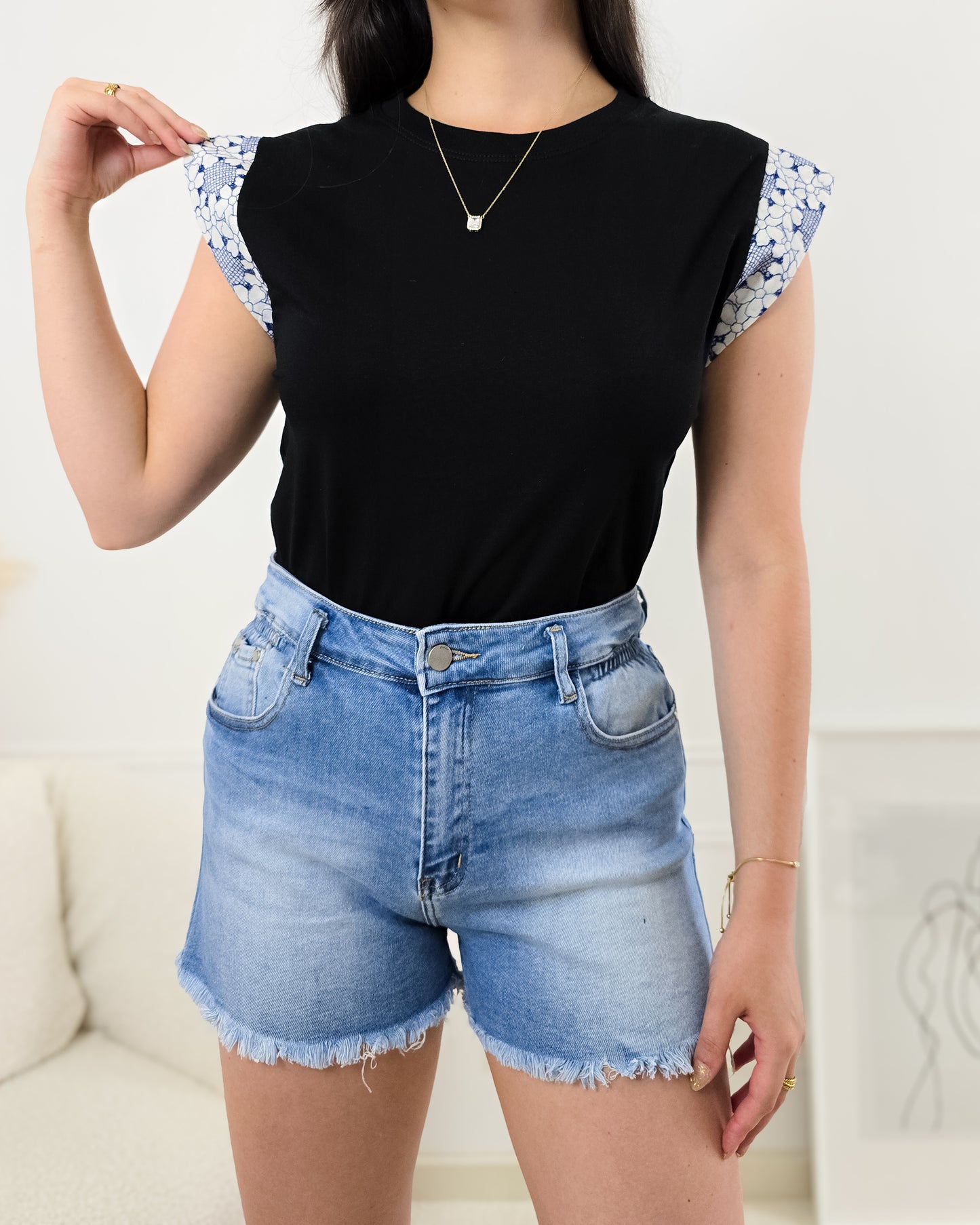 T-SHIRT OLIVIA BLACK
