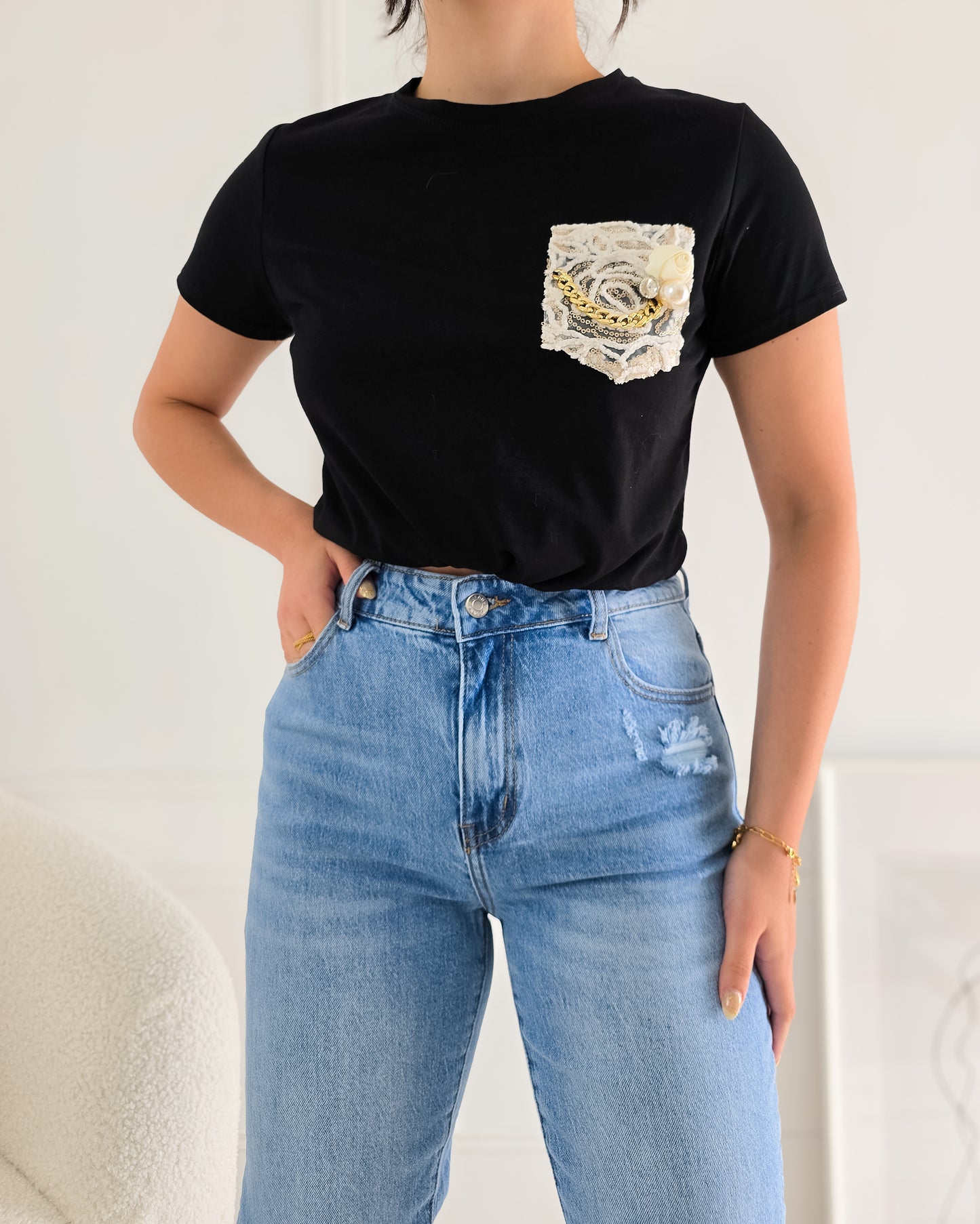 T-SHIRT VILMA BLACK