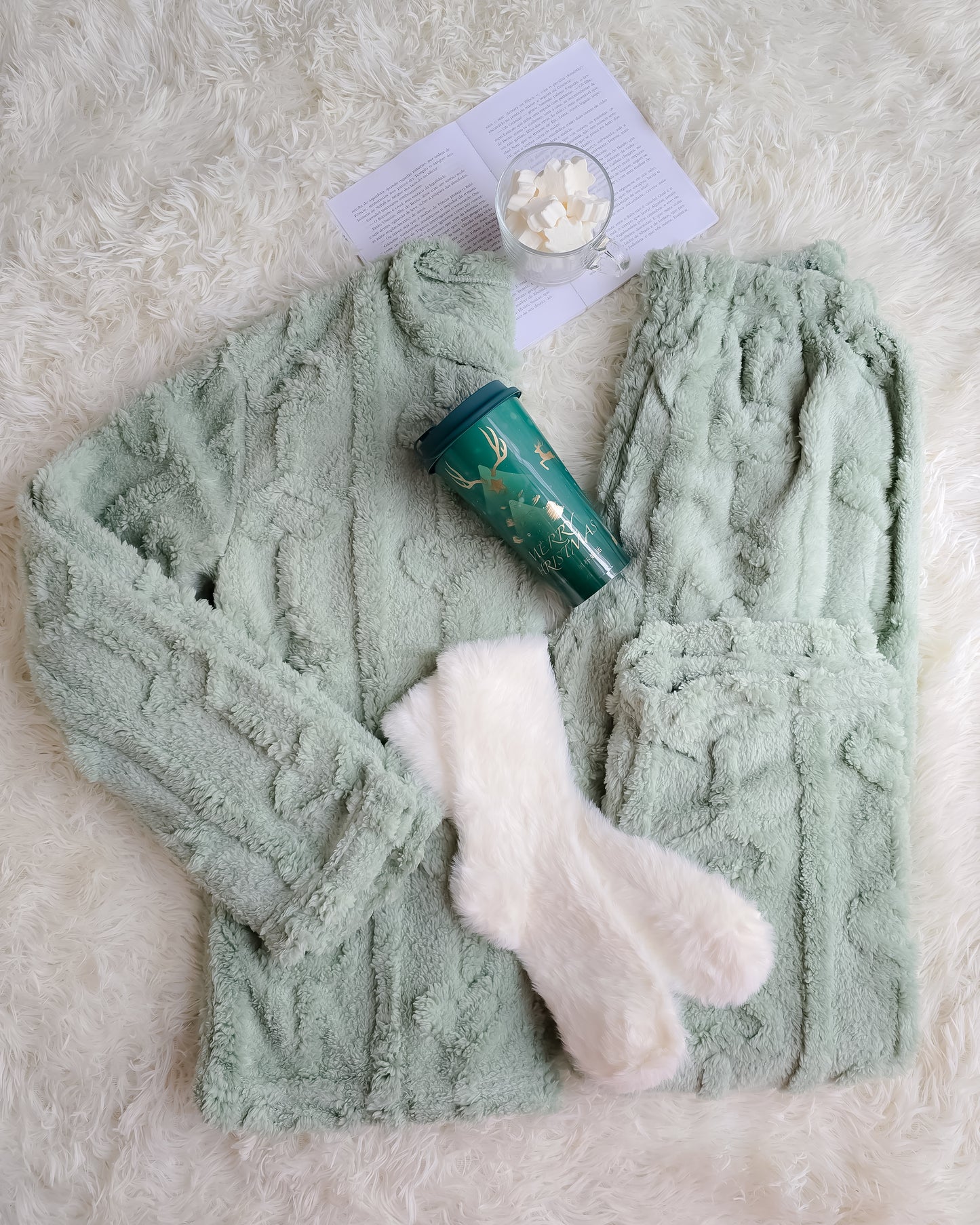 PIJAMA CORAÇÃO VERDE + meias + copo de Natal