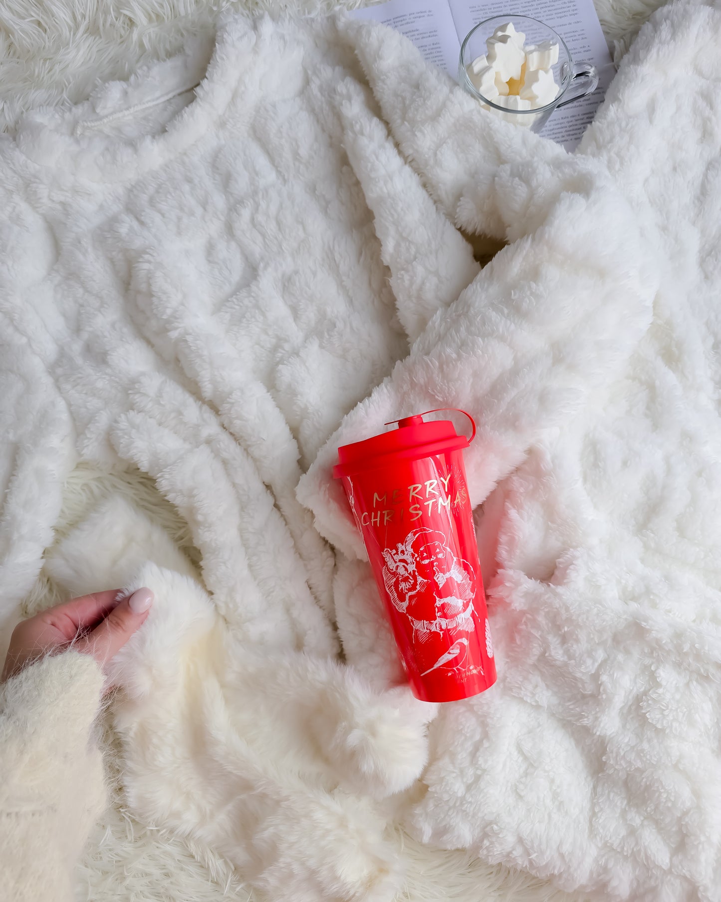 PIJAMA BUNNIES BRANCO + meias + copo de Natal