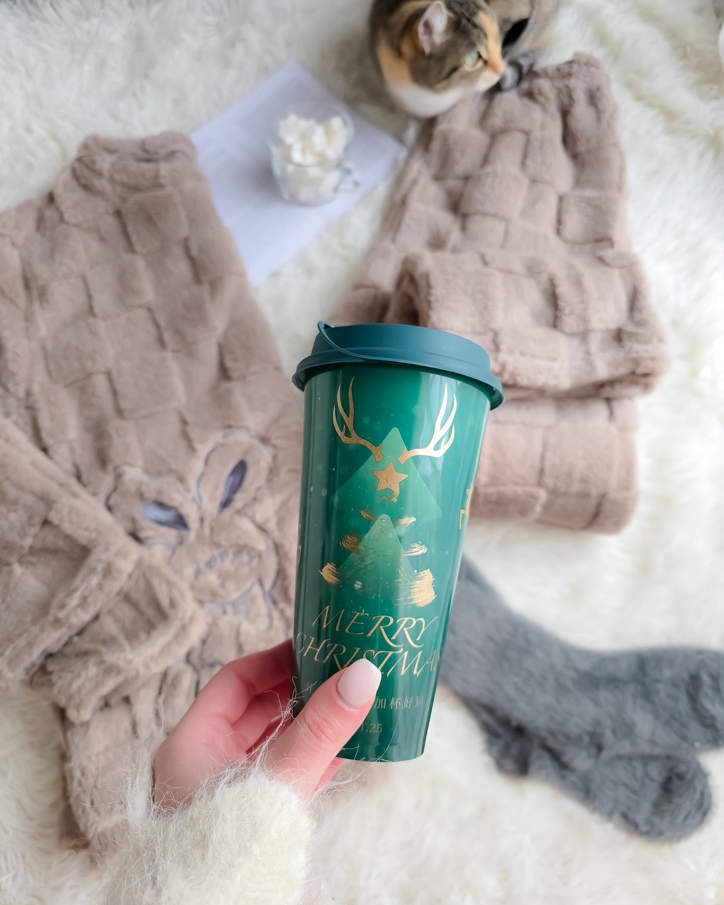 PIJAMA COELHO CAMEL + meias + copo de Natal