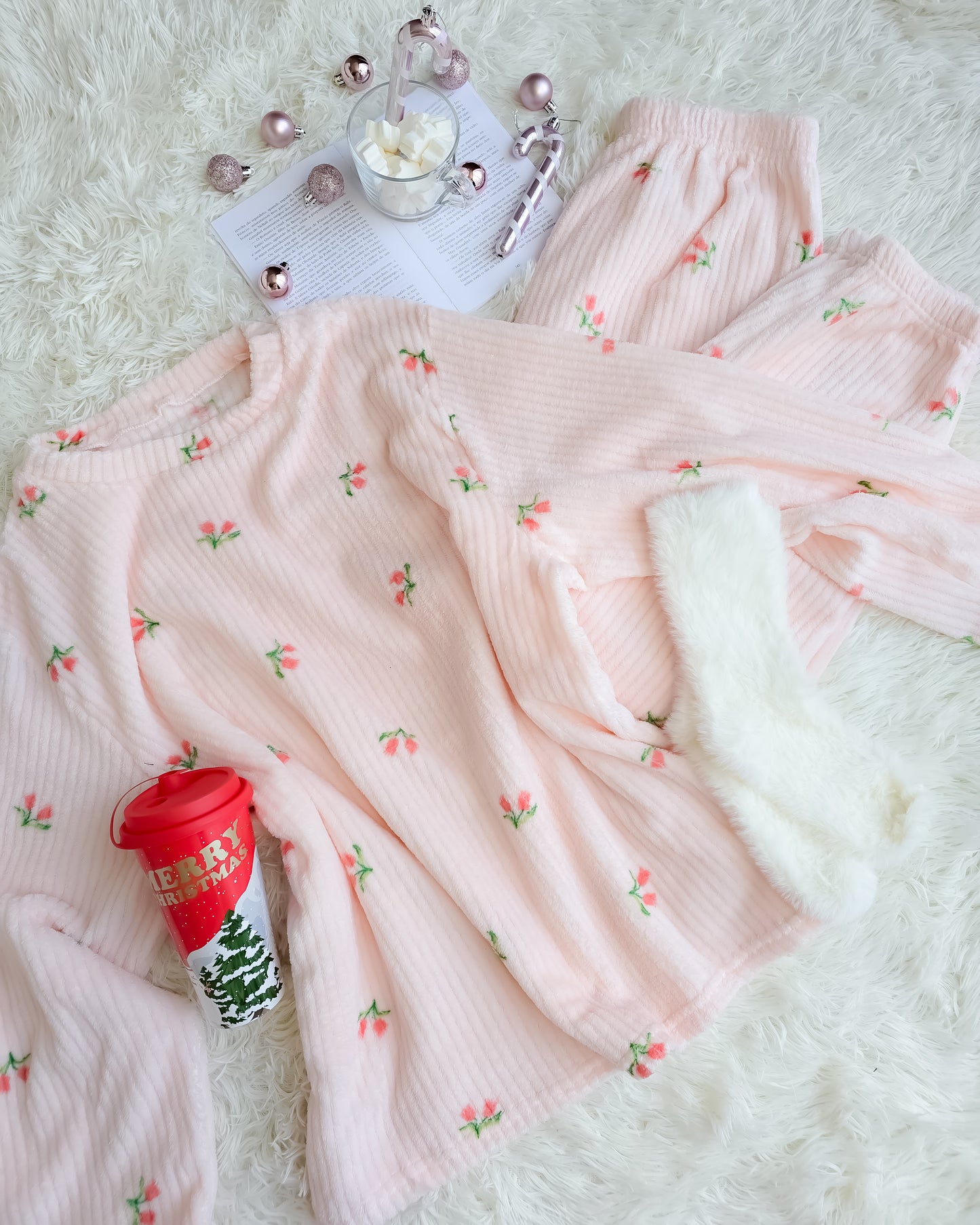 PIJAMA TULIPA + OFERTA meias