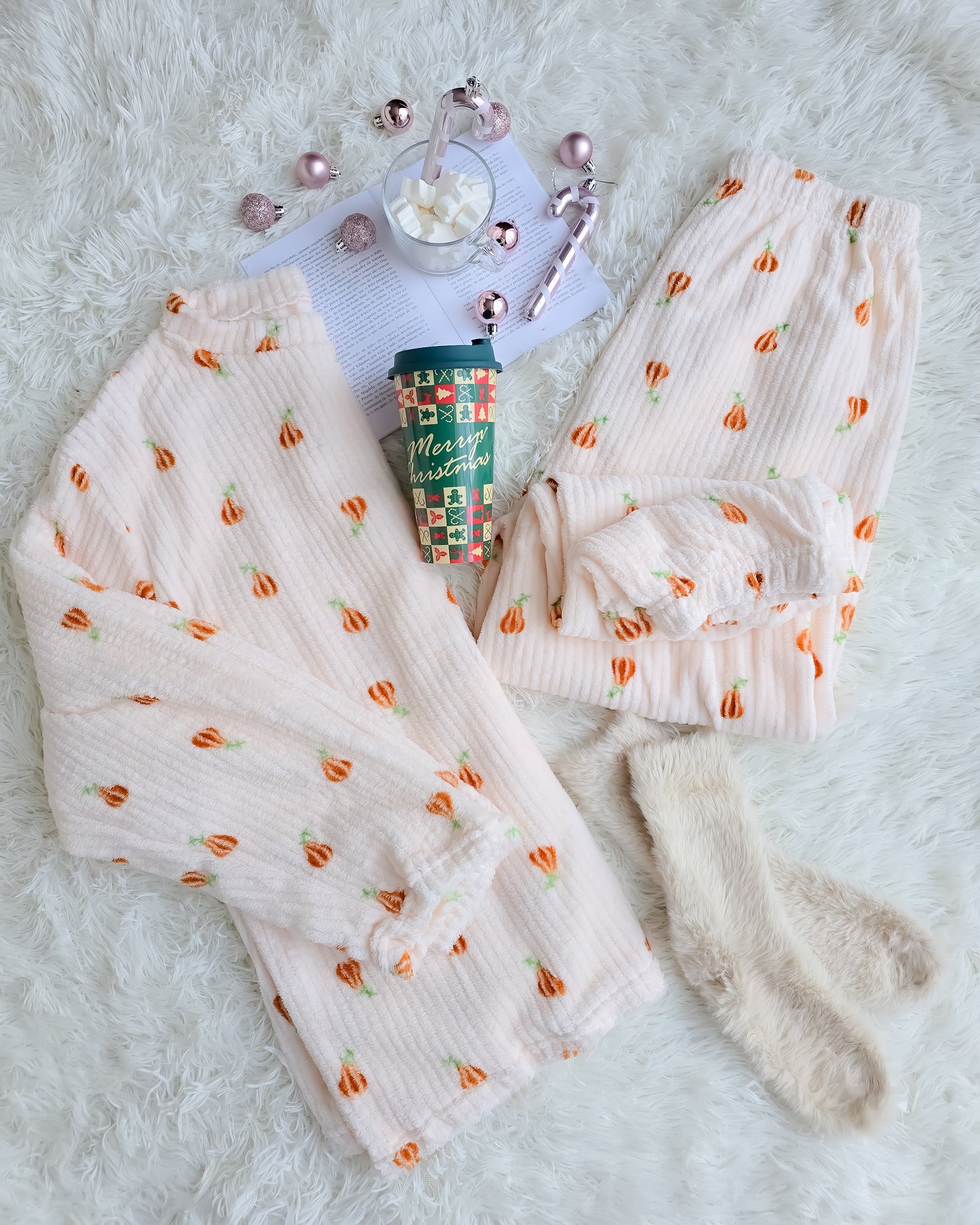 PIJAMA PÊRA + meias + copo de Natal