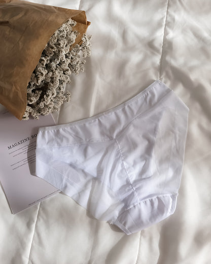 CUECA MÁGICA WHITE