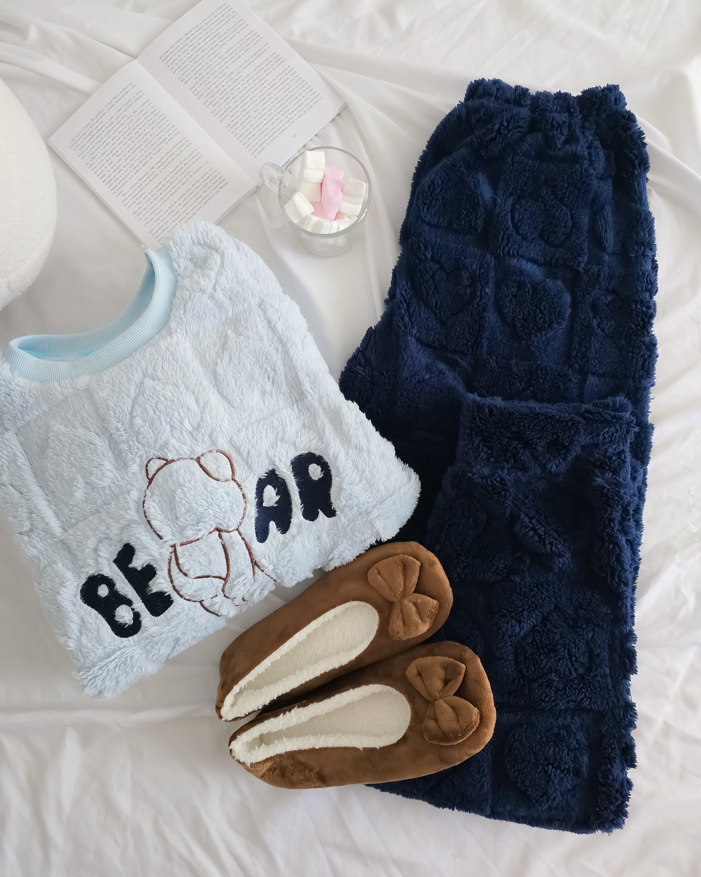 PIJAMA JANE BLUE + OFERTA PANTUFAS