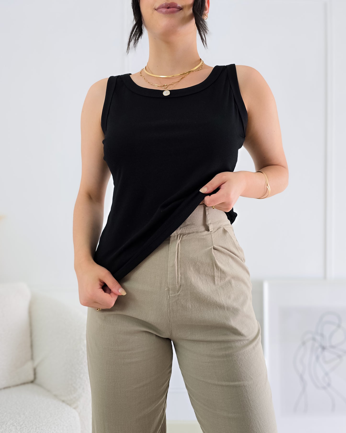 TOP BASIC BLACK