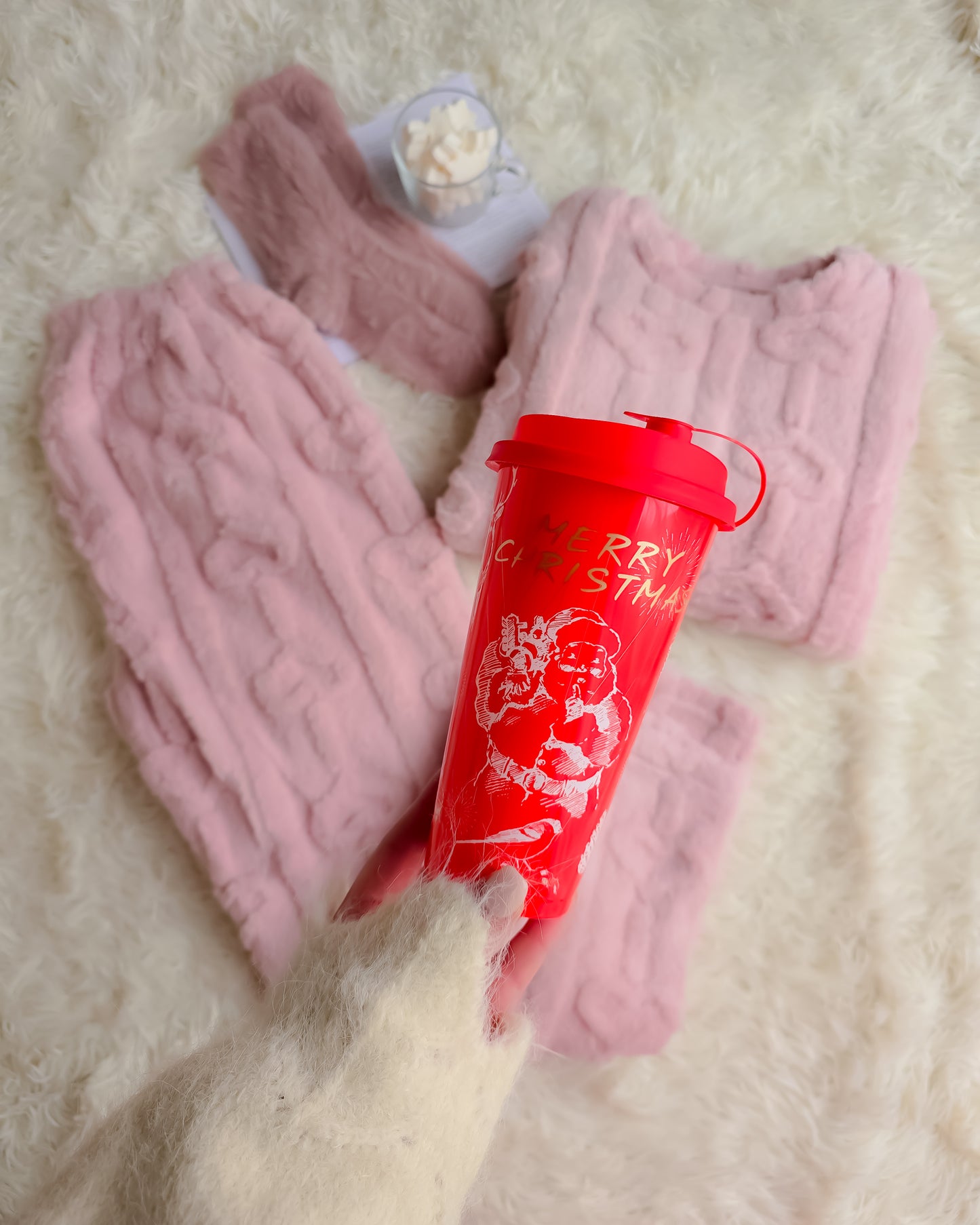 PIJAMA CORAÇÃO ROSA + meias + copo de Natal