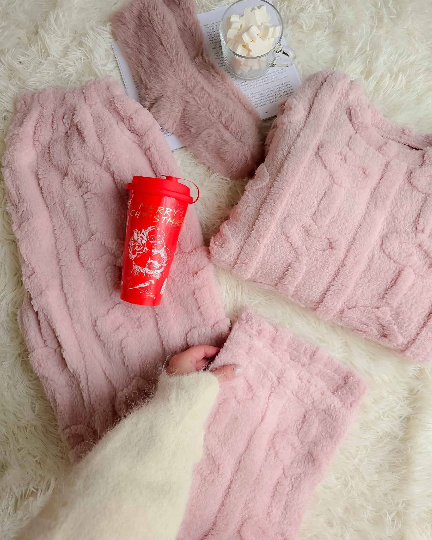 PIJAMA CORAÇÃO ROSA + meias + copo de Natal