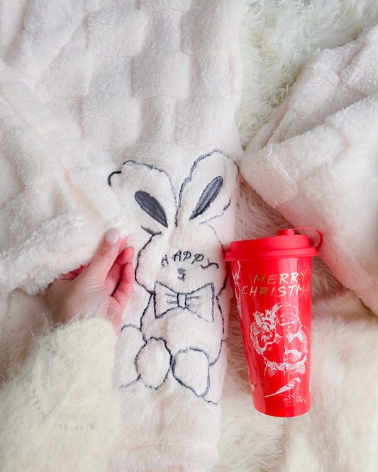 PIJAMA COELHO BRANCO + meias + copo de Natal