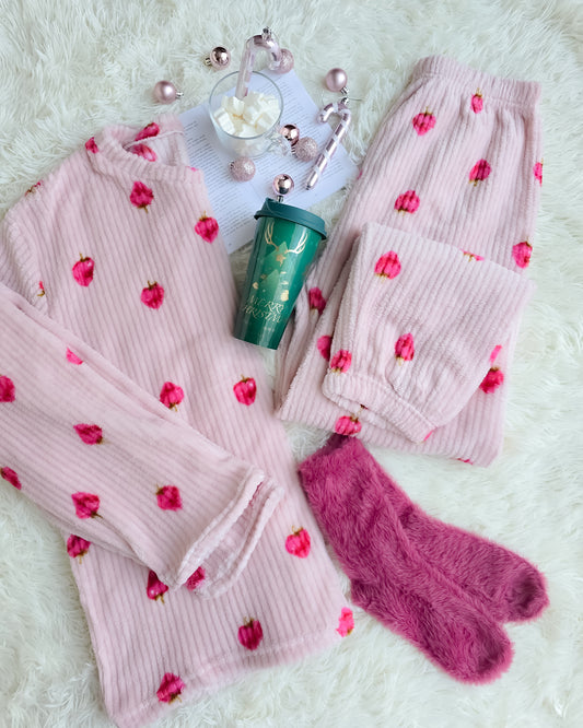 PIJAMA MORANGO + meias + copo de Natal