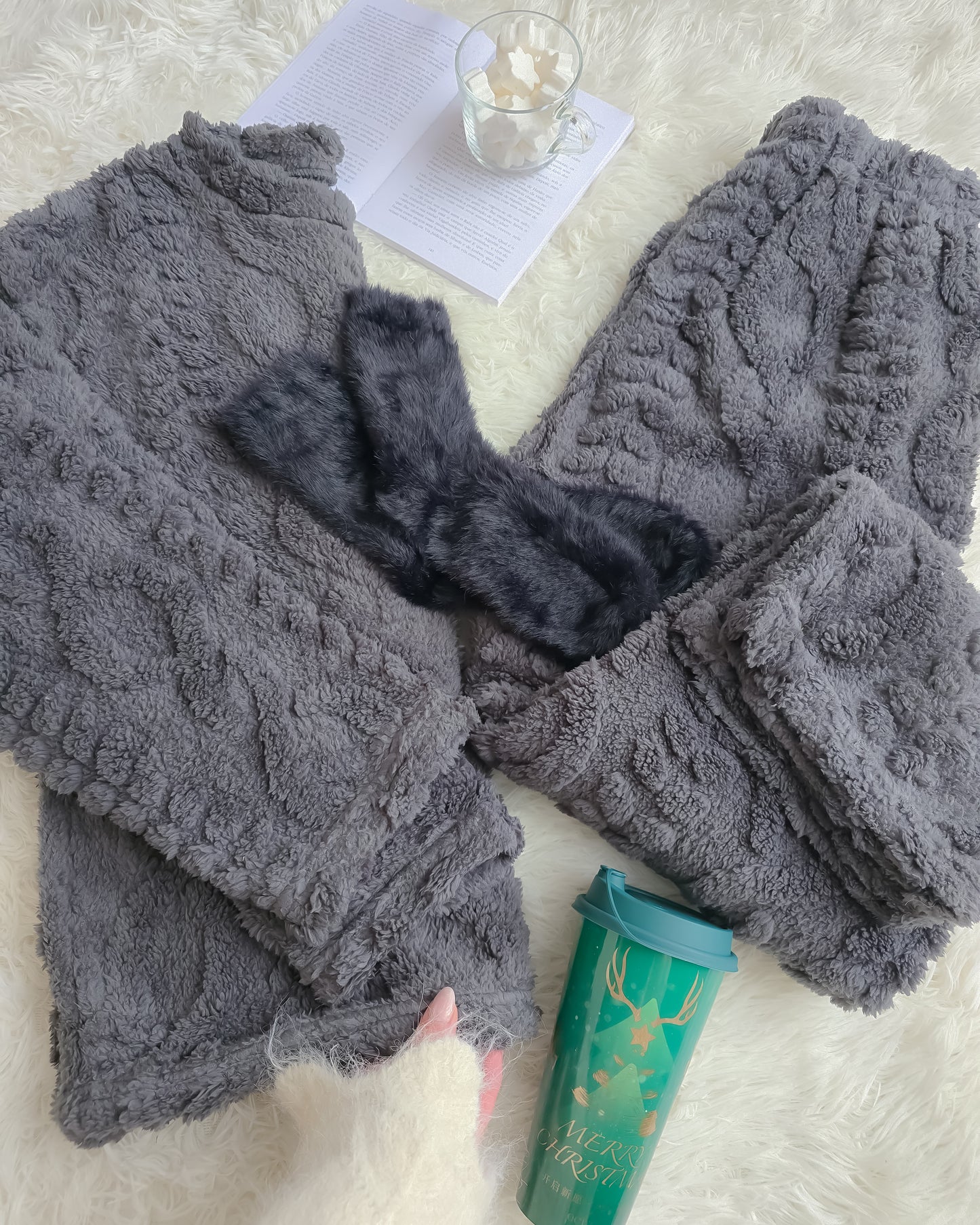 PIJAMA FOFO CINZA + OFERTA meias