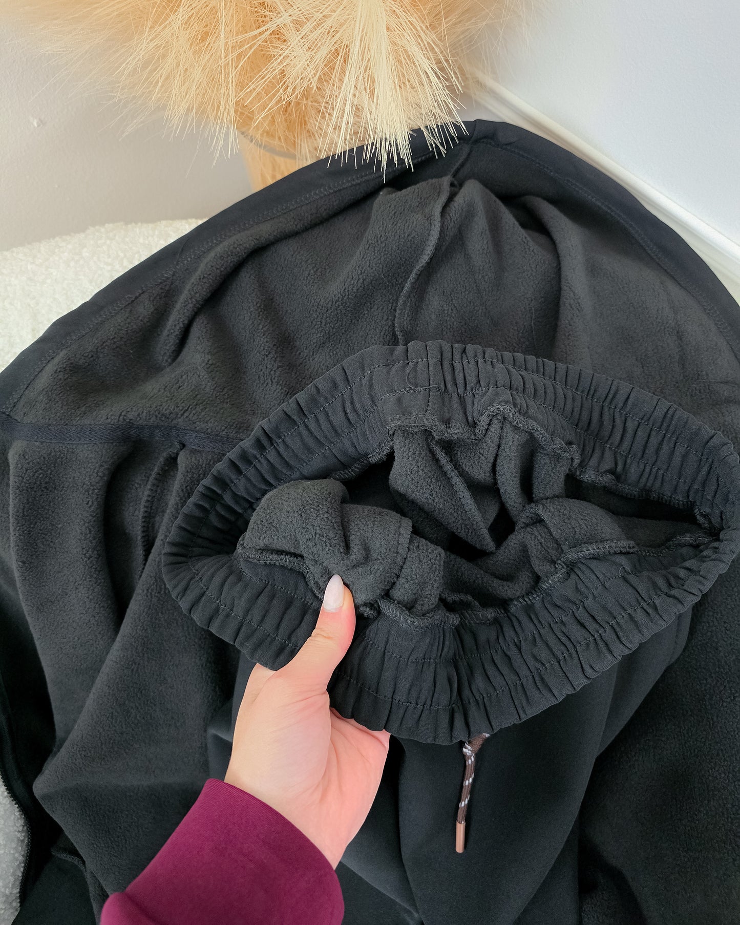 FATO DE TREINO CARDADO PRETO