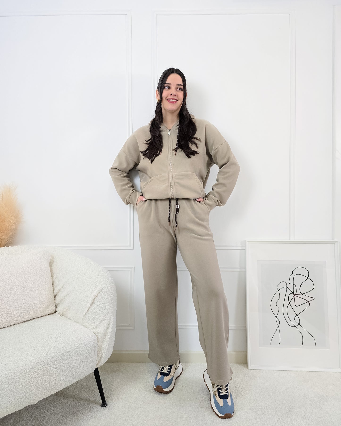 FATO DE TREINO CARDADO BEGE