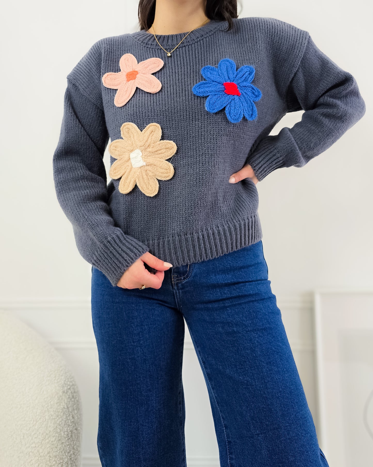 CAMISOLA FLORES CINZA