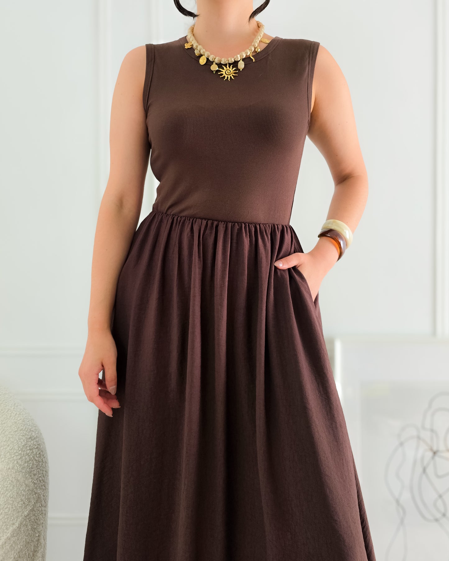 VESTIDO BELA CASTANHO
