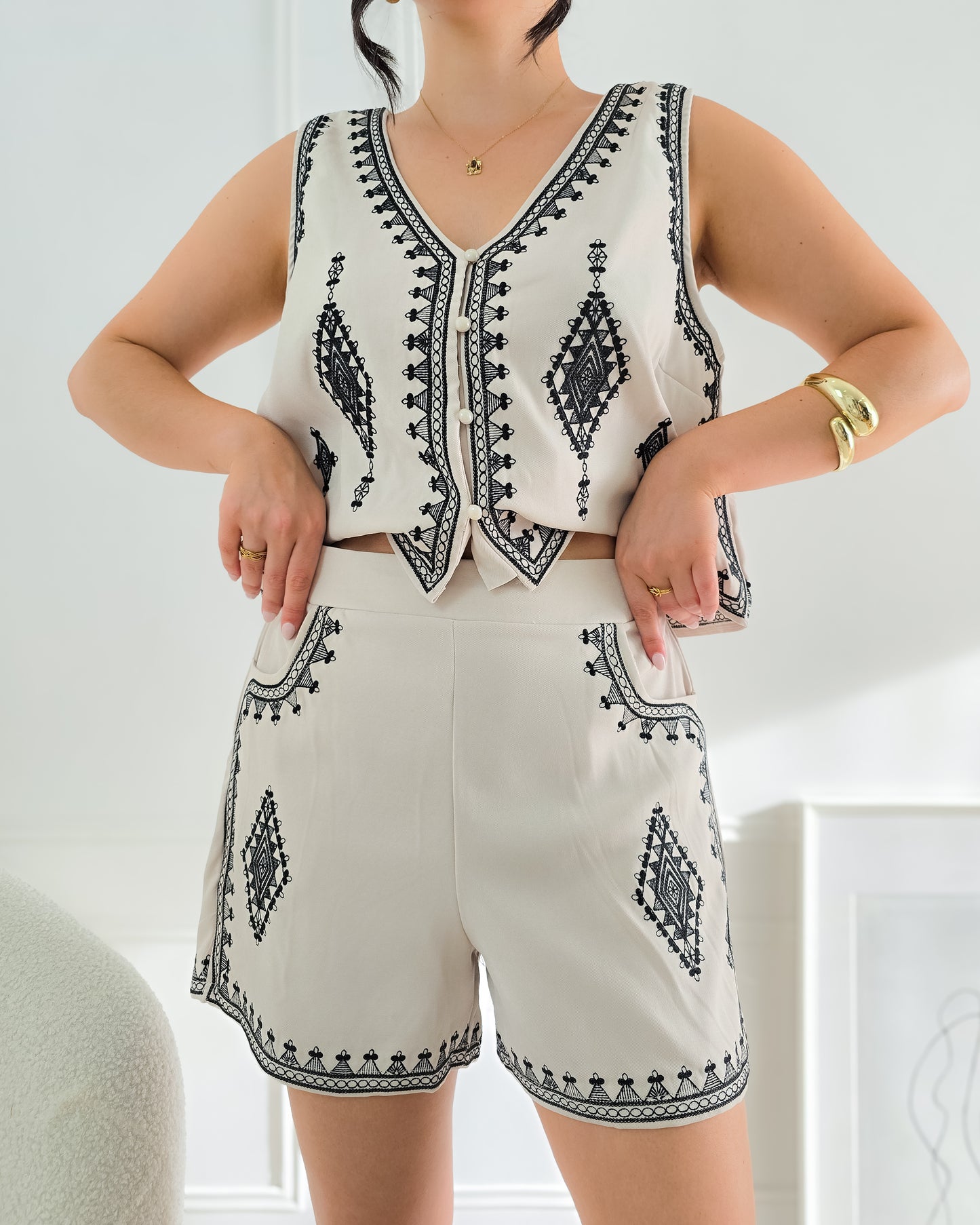 CONJUNTO ADELIA BEGE